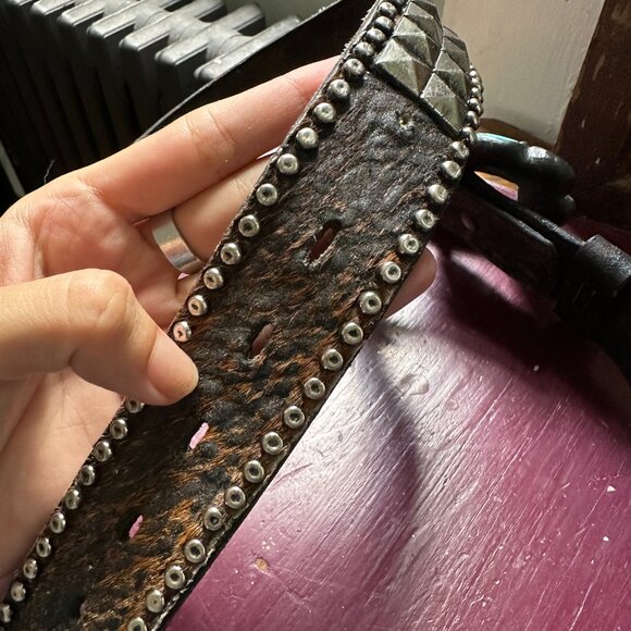 Turquoise & Mother of Pearl Hand-made Resin Belt - Picture 5 of 8